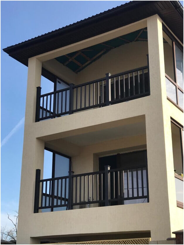 Ограждения из ДПК для балконов